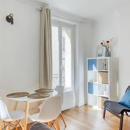 Le Cosy